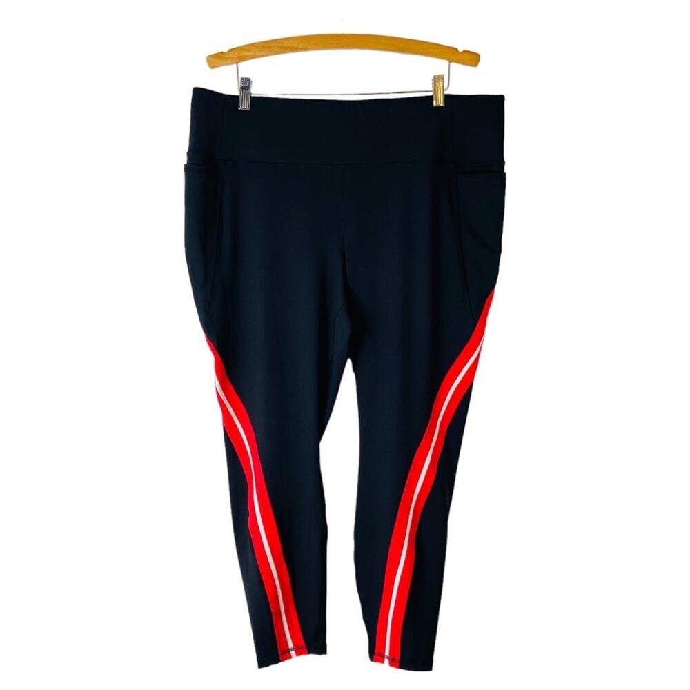Livi active black red white stripe activewear yoga athlesiure crop pants 22/24